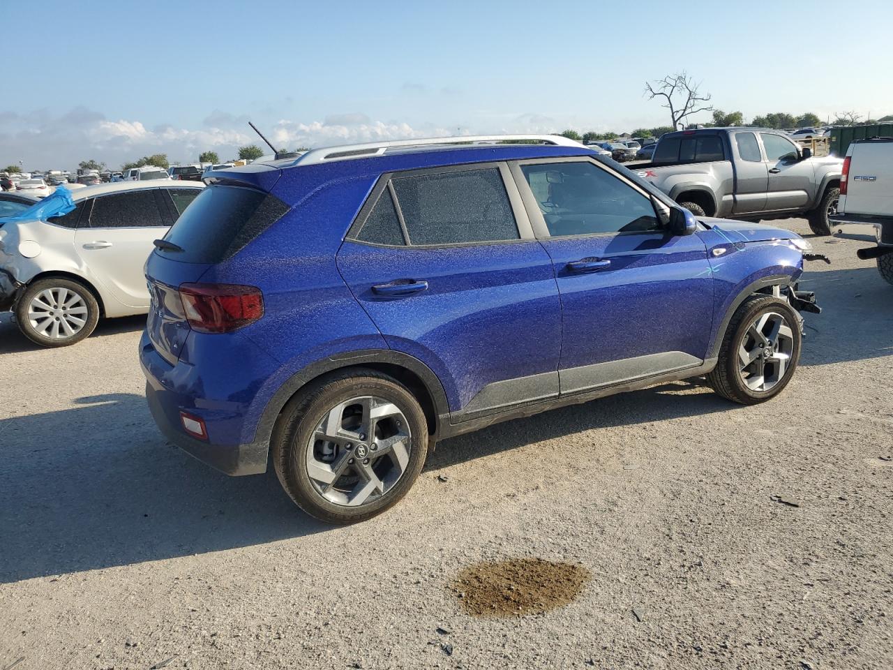 2024 HYUNDAI VENUE SEL VIN:KMHRC8A35RU325394