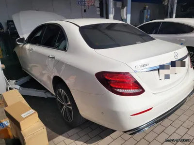 2020 Mercedes-Benz E 300 W1KZF4JB7LA847504 VIN:W1KZF4JB7LA847504