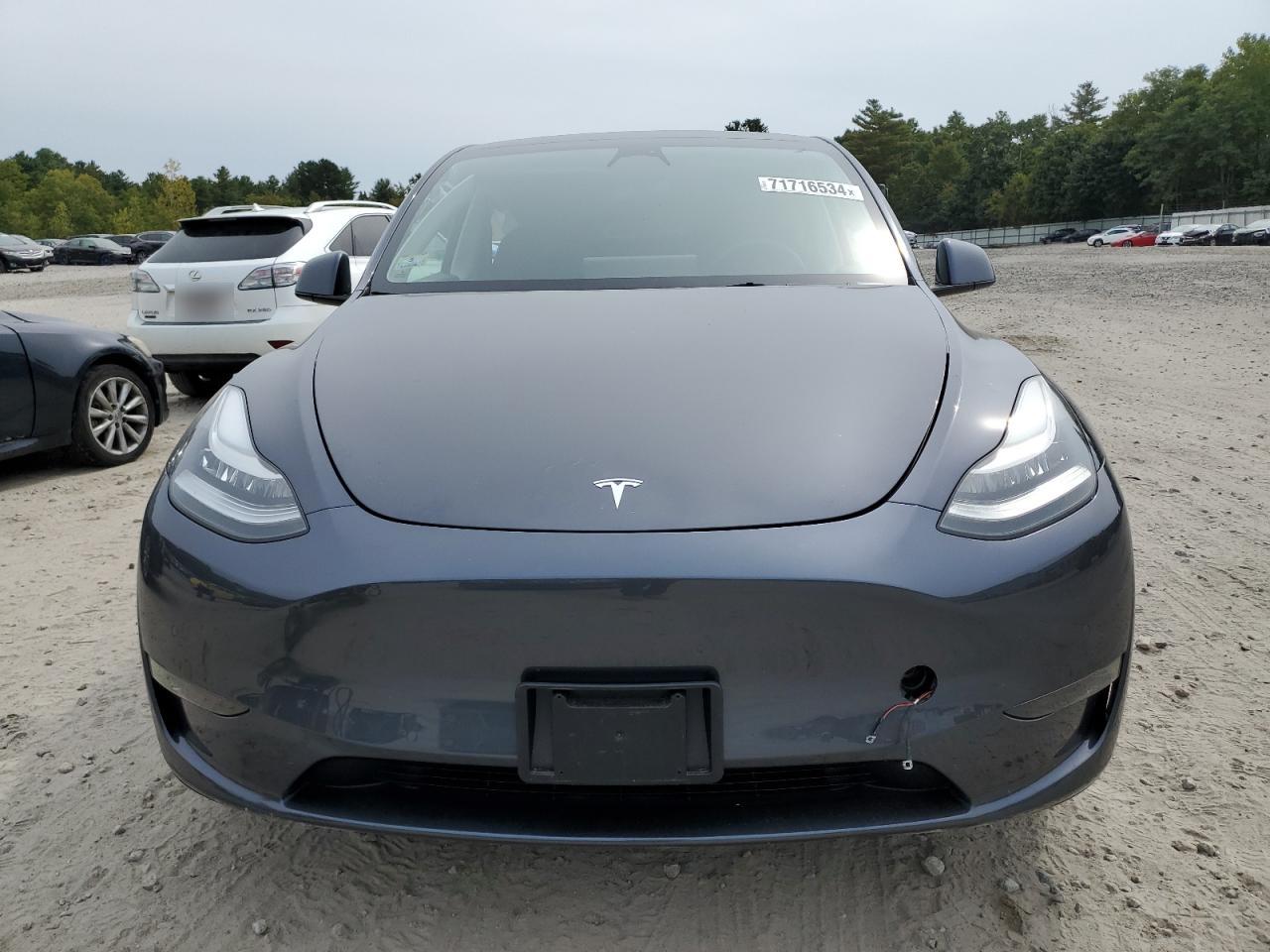 2022 TESLA MODEL Y  VIN:7SAYGDEE8NF427822