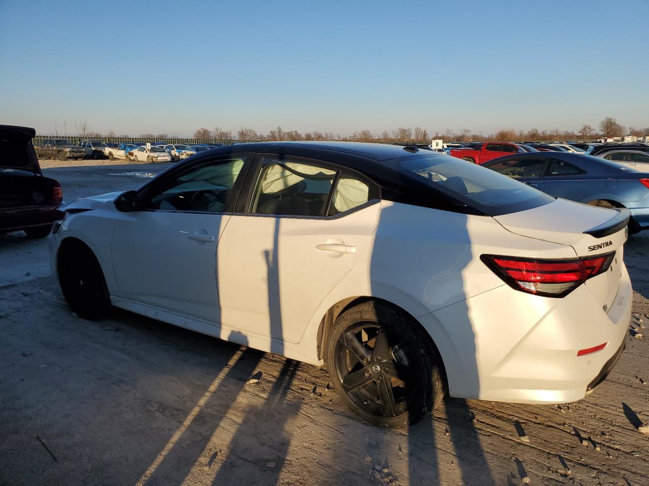 2023 NISSAN SENTRA SR VIN:3N1AB8DV9PY303929