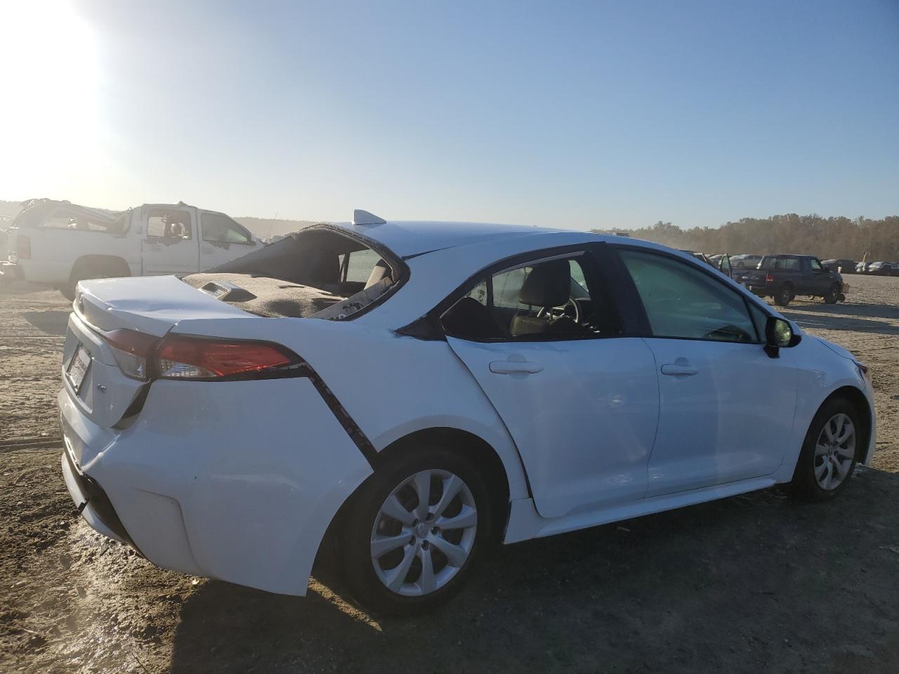 2022 TOYOTA COROLLA LE VIN:JTDEPMAE0N3016885