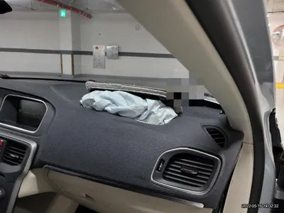 2016 Volvo V40 YV1MV79K0G2330795 VIN:YV1MV79K0G2330795