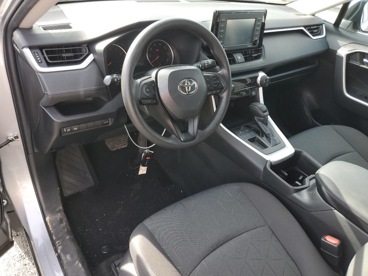 2022 TOYOTA RAV4 XLE VIN:2T3W1RFV9NW225597