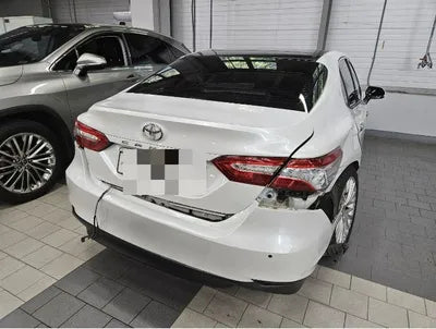 2019 Toyota Camry VIN: