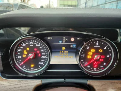 2019 Mercedes-Benz E 220 WDDZF0FB0KA685604 VIN:WDDZF0FB0KA685604