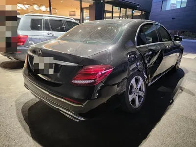 2017 Mercedes-Benz E 200 VIN: