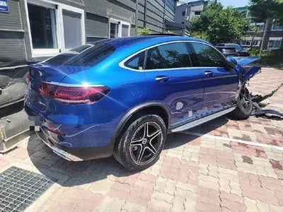 2023 Mercedes-Benz GLC 300 VIN: