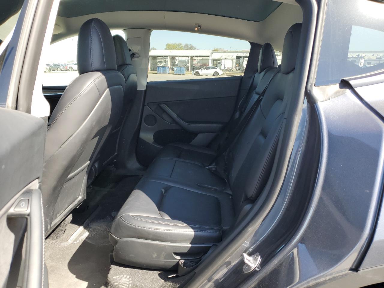 2023 TESLA MODEL Y  VIN:7SAYGAEE9PF627707