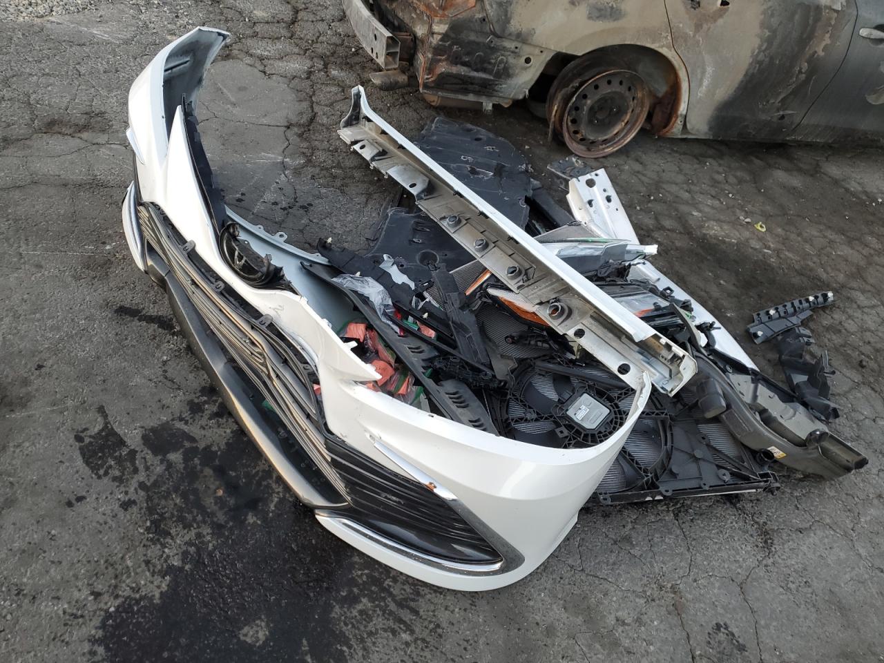 2022 TOYOTA CAMRY XLE VIN:4T1F11BK2NU063270