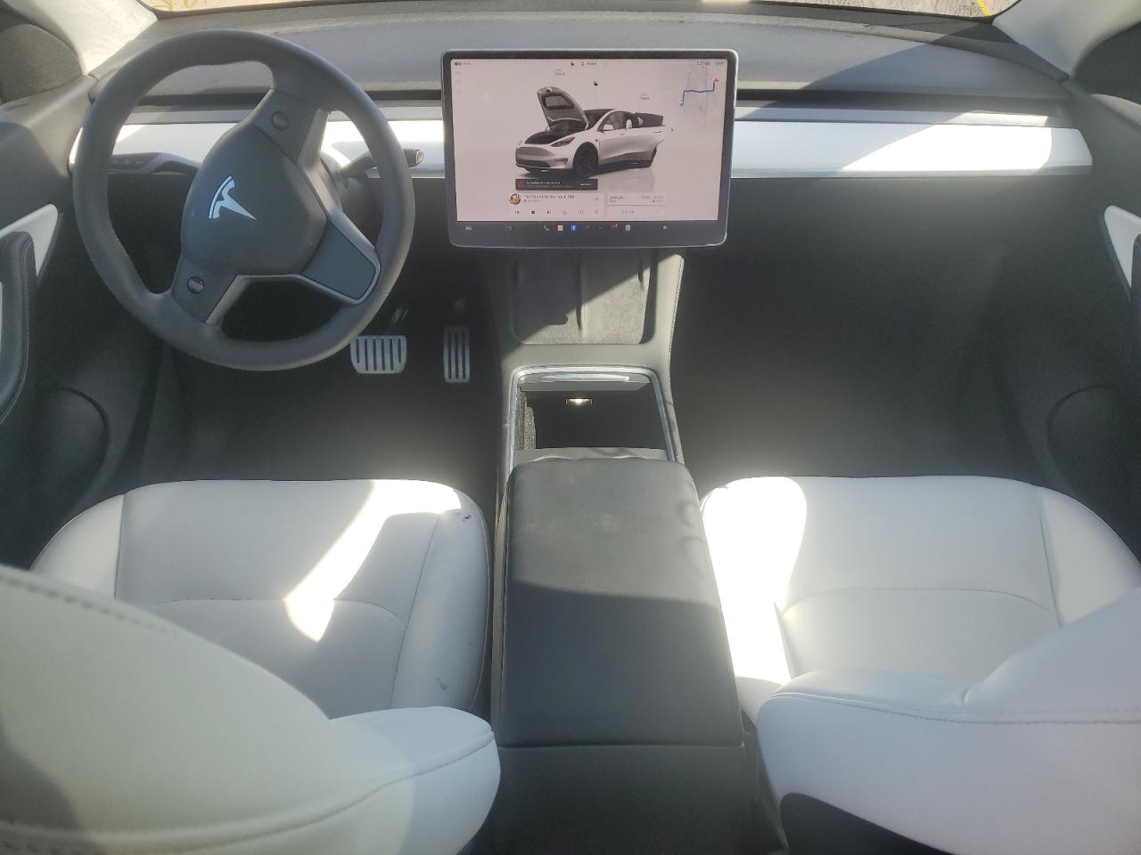 2022 TESLA MODEL Y  VIN:7SAYGDEFXNF375585