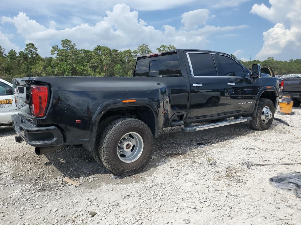 2022 GMC SIERRA K3500 DENALI VIN:1GT49WEY4NF202868