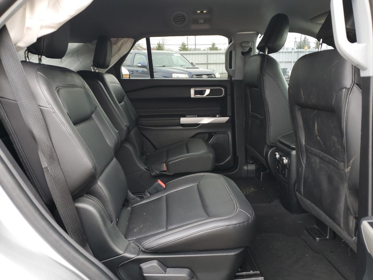 2022 FORD EXPLORER XLT VIN:1FMSK8DH3NGA30279
