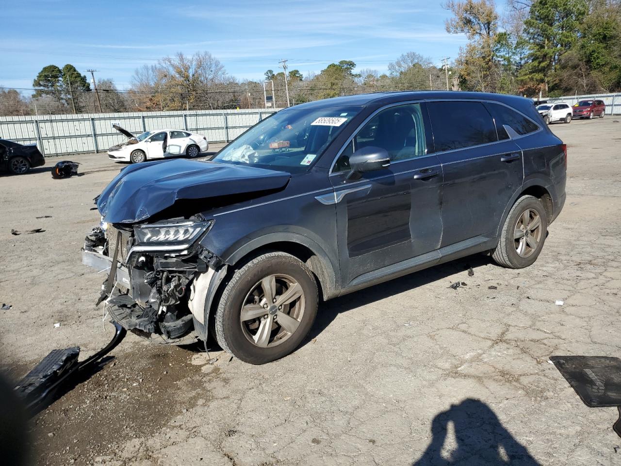 2022 KIA SORENTO LX VIN:5XYRG4LCXNG102147