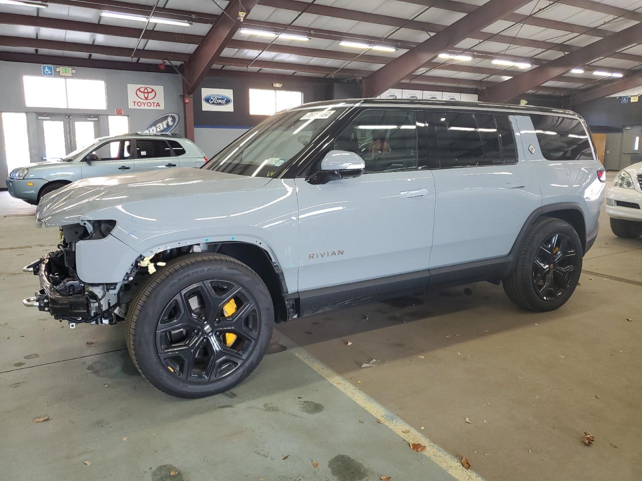 2024 RIVIAN R1S ADVENTURE VIN:7PDSGABAXRN037937