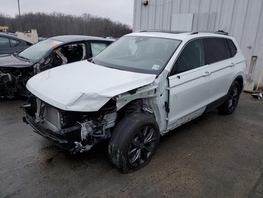 2022 VOLKSWAGEN TIGUAN SE VIN:3VV2B7AX3NM018537