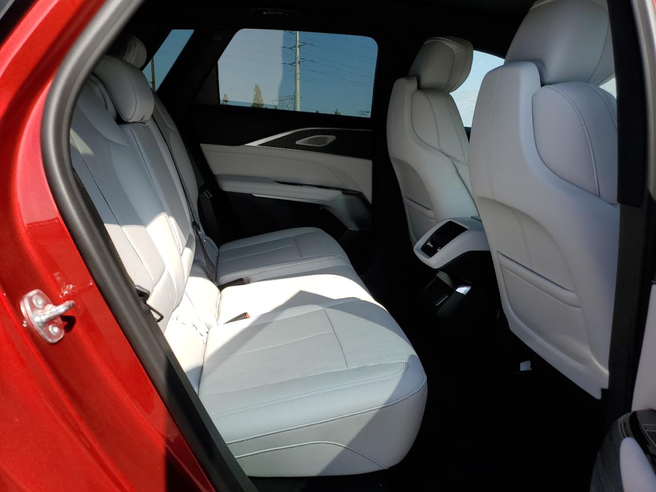 2024 CADILLAC LYRIQ LUXURY VIN:1GYKPRRL7RZ119219