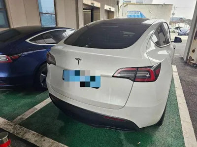 2023 Tesla Model Y VIN: