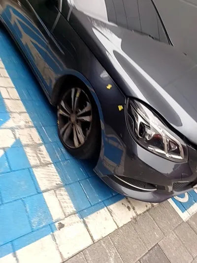 2015 Mercedes-Benz E 220 VIN: