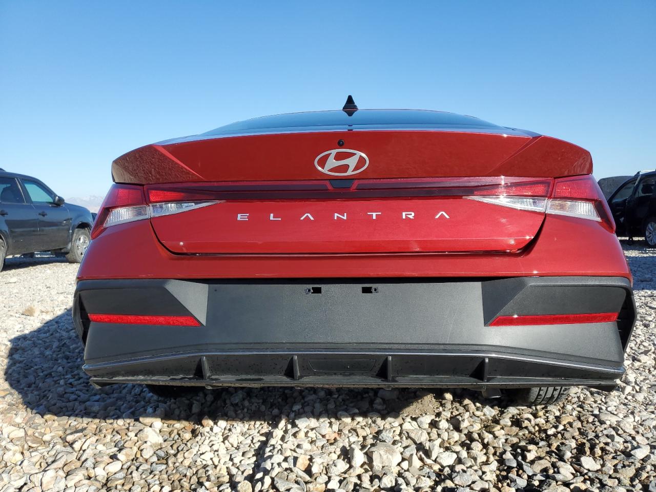 2024 HYUNDAI ELANTRA SE VIN:KMHLL4DG8RU785730