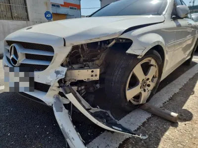 2017 Mercedes-Benz C 200 VIN: