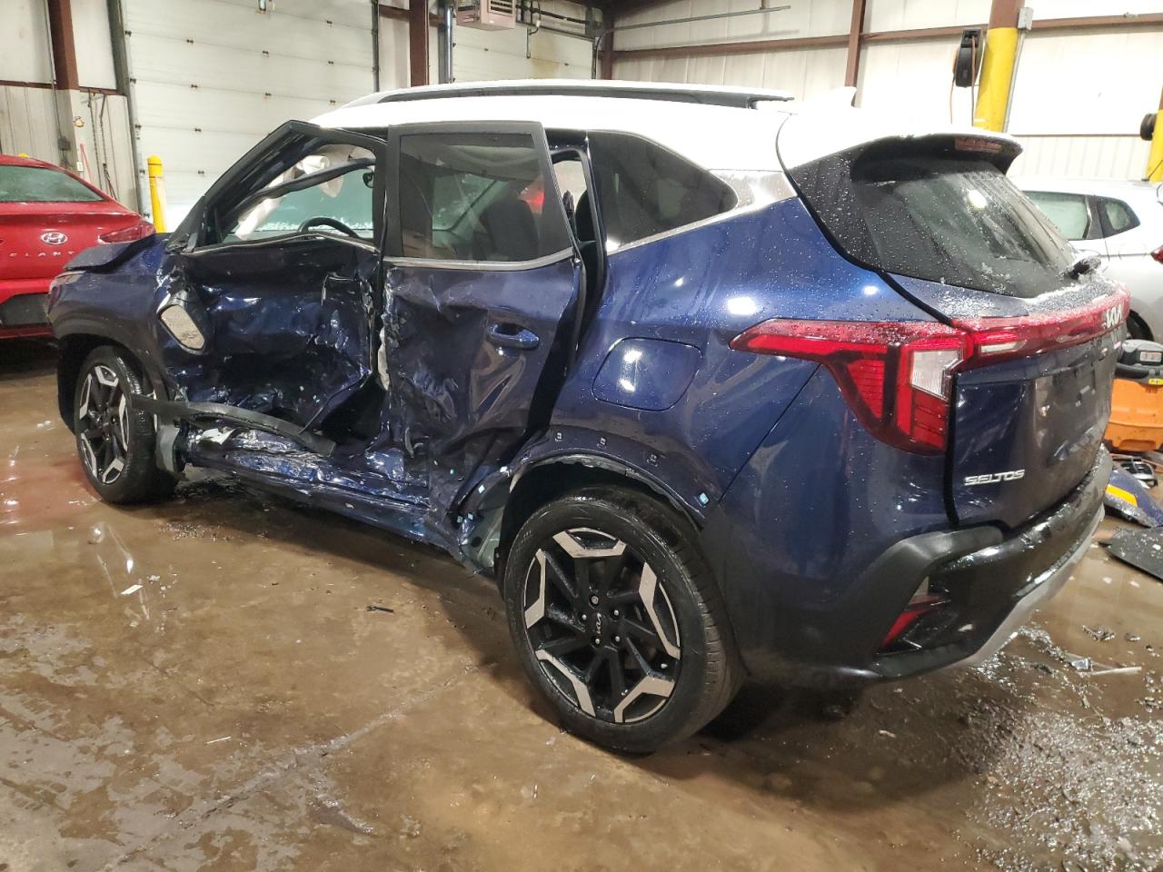 2024 KIA SELTOS SX VIN:KNDETCA72R7501793
