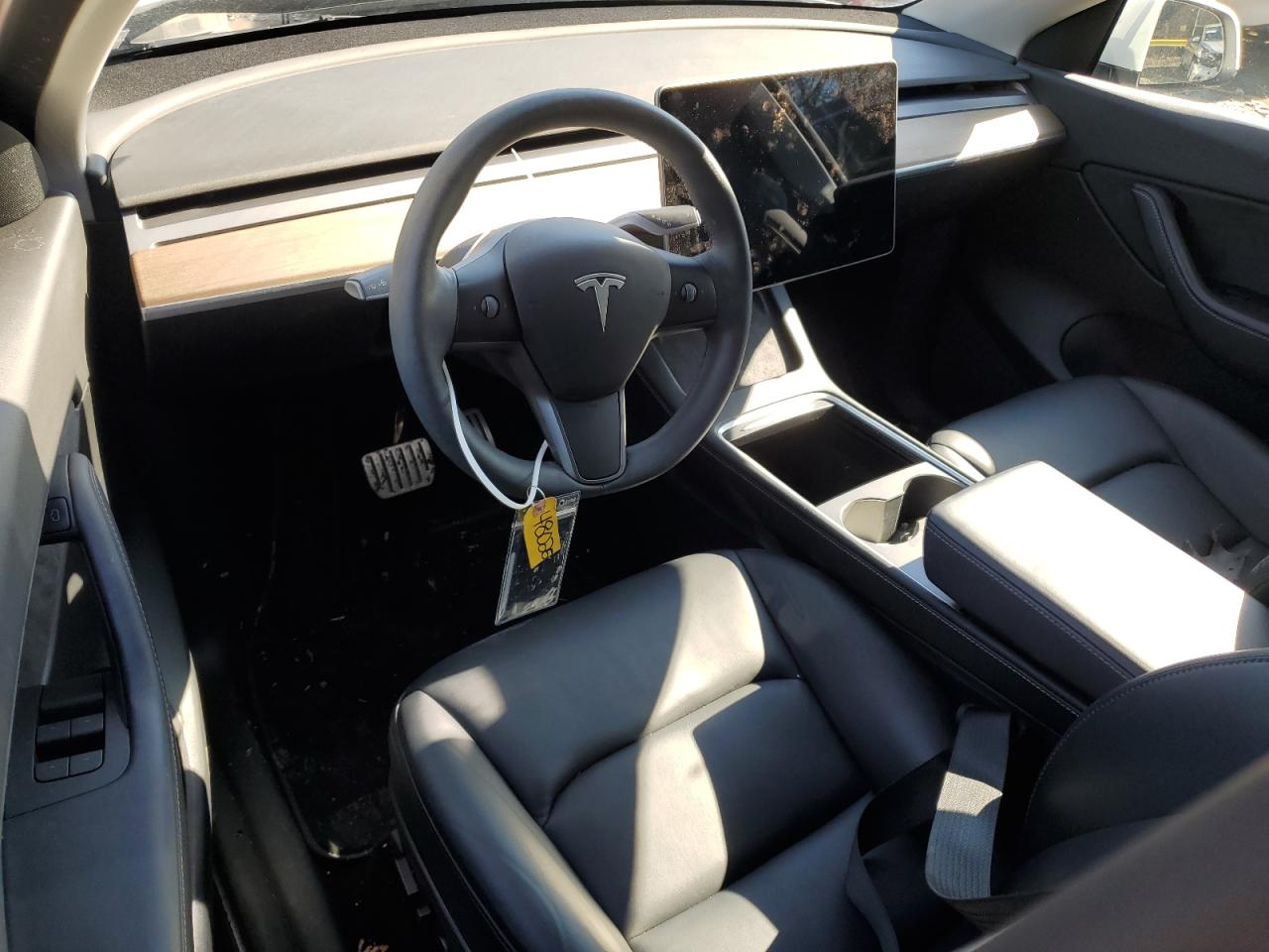 2022 TESLA MODEL Y  VIN:7SAYGDEF6NF379150