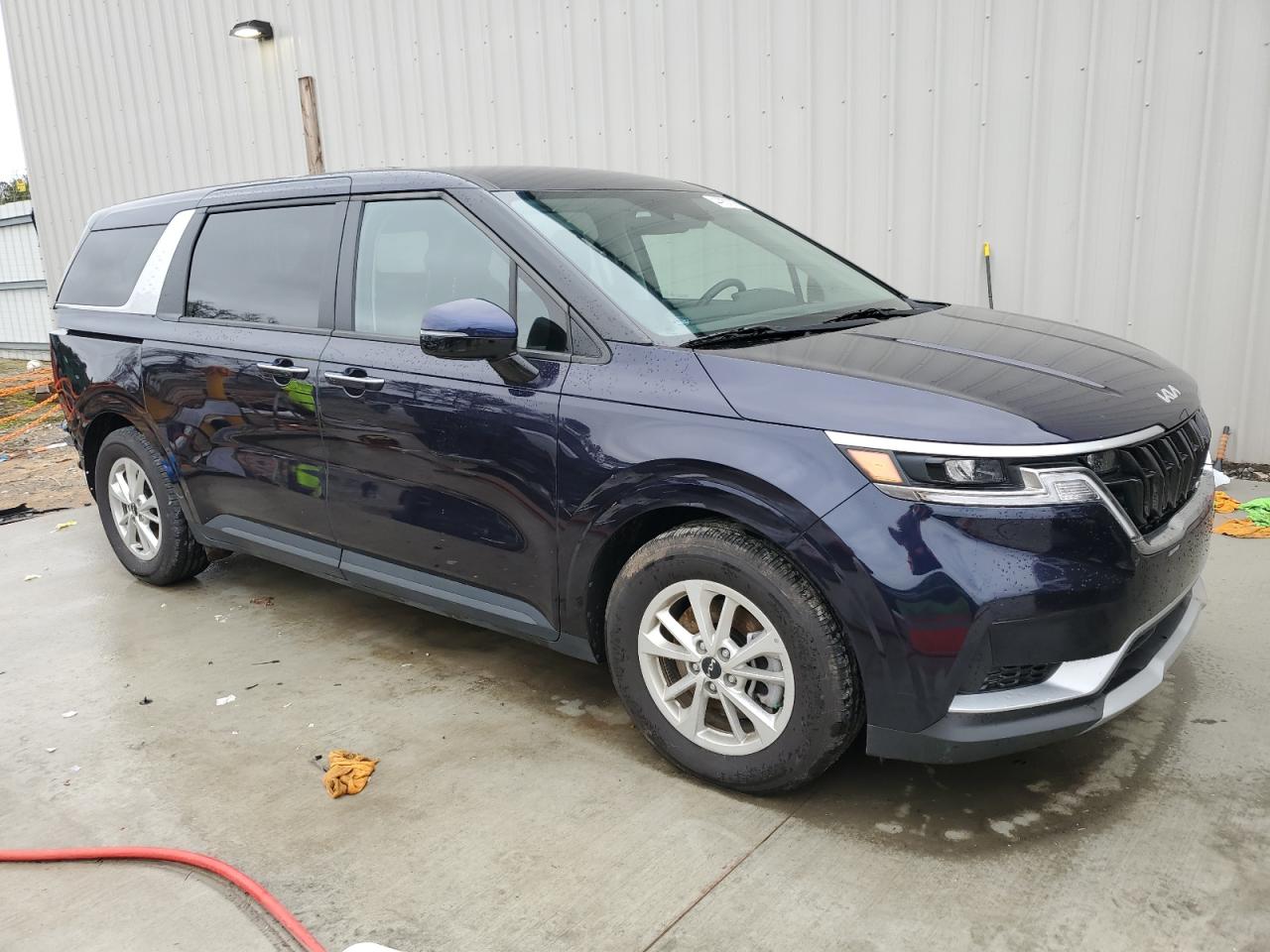 2024 KIA CARNIVAL LX VIN:KNDNB4H33R6434445