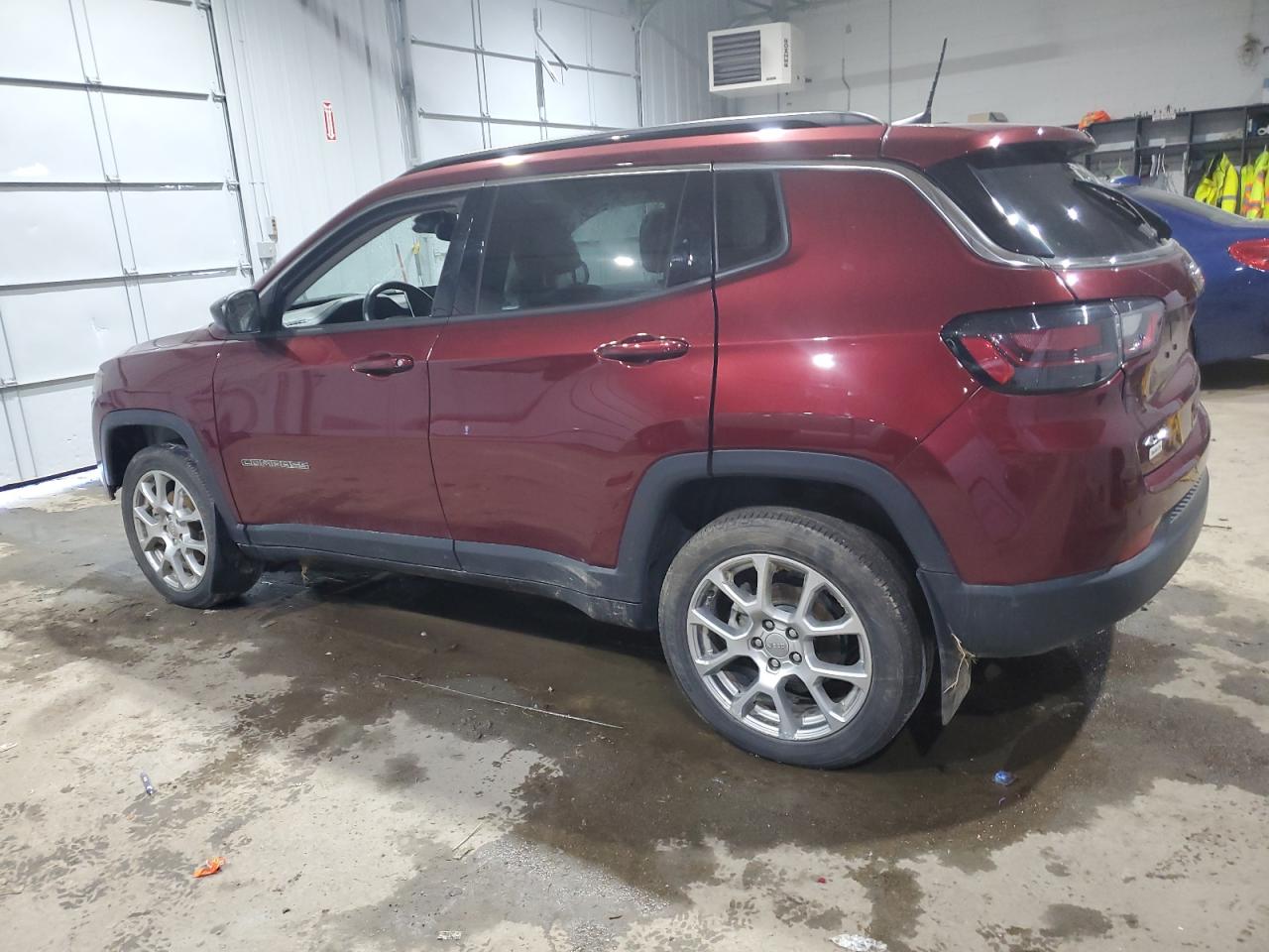 2022 JEEP COMPASS LATITUDE LUX VIN:3C4NJDFB2NT208636