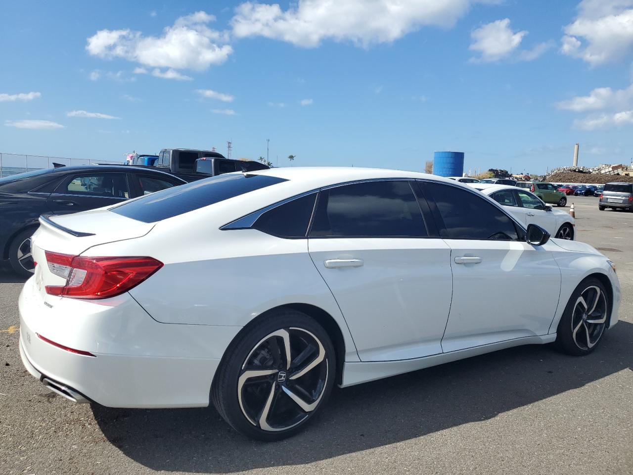 2022 HONDA ACCORD SPORT VIN:1HGCV1F39NA105564