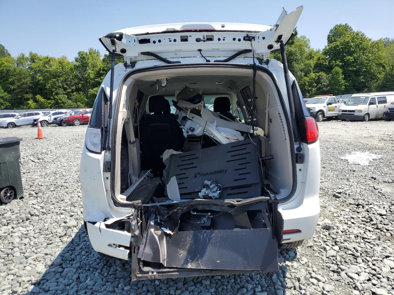 2022 CHRYSLER VOYAGER LX VIN:2C4RC1CG4NR171781