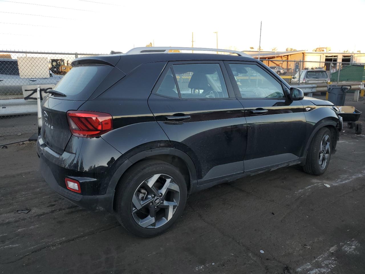 2023 HYUNDAI VENUE SEL VIN:KMHRC8A33PU217837