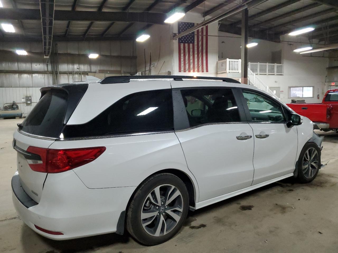 2024 HONDA ODYSSEY TOURING VIN:5FNRL6H89RB048672