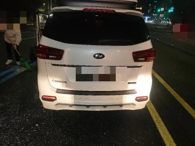 2018 Kia Carnival VIN: