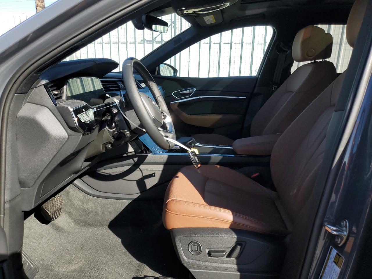 2024 AUDI Q8 E-TRON PREMIUM PLUS VIN:WA15AAGE2RB053630