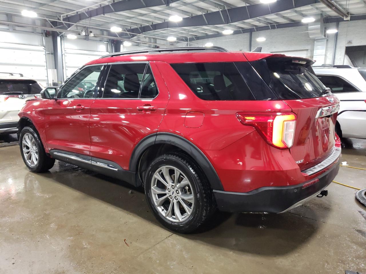 2022 FORD EXPLORER XLT VIN:1FMSK8DH9NGA69488