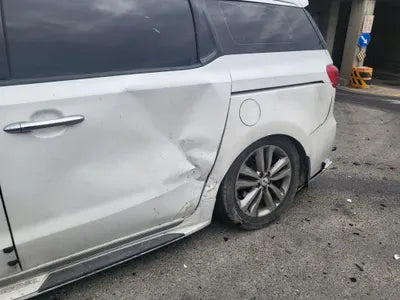 2016 Kia Carnival KNAMC81ABHS248547 VIN:KNAMC81ABHS248547