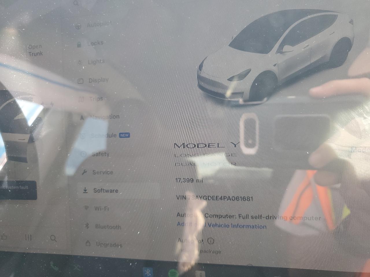 2023 TESLA MODEL Y  VIN:7SAYGDEE4PA061681