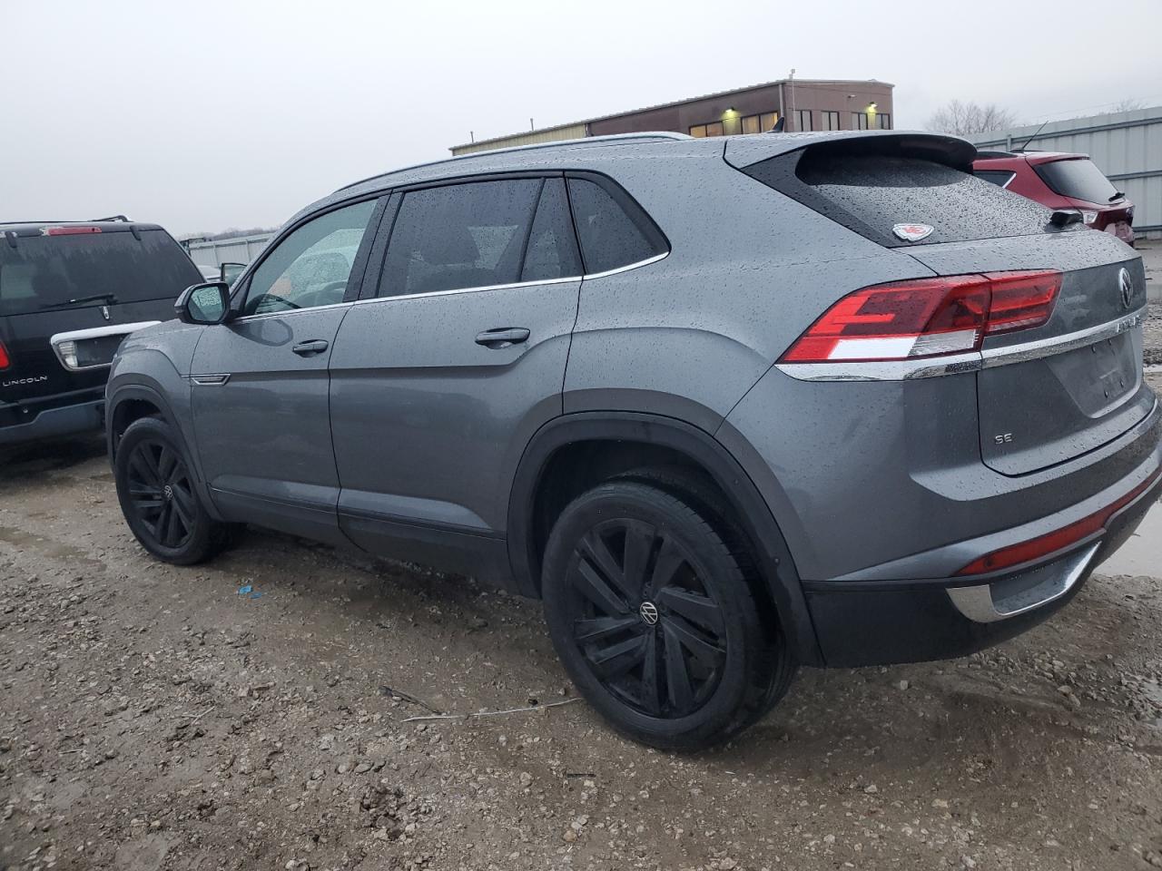 2022 VOLKSWAGEN ATLAS CROSS SPORT SE VIN:1V2KC2CA1NC214676