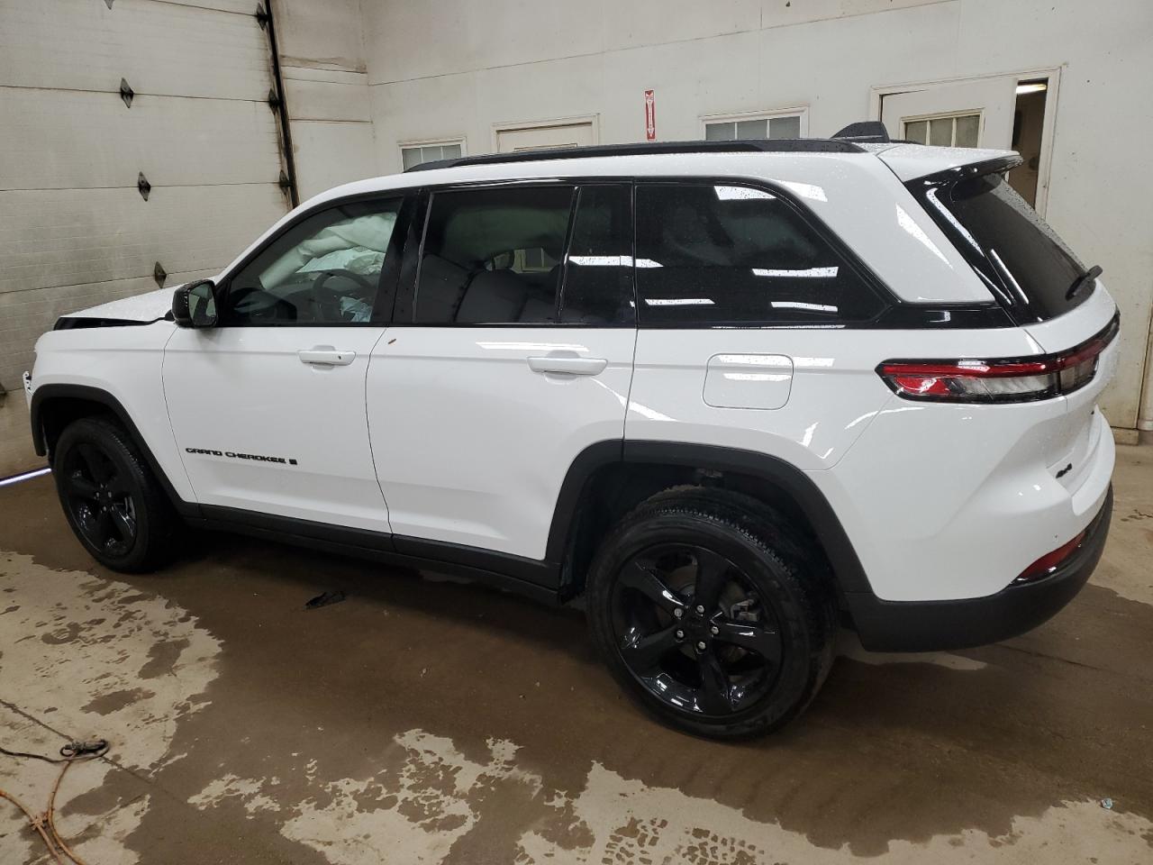 2023 JEEP GRAND CHEROKEE LAREDO VIN:1C4RJHAG4PC538840
