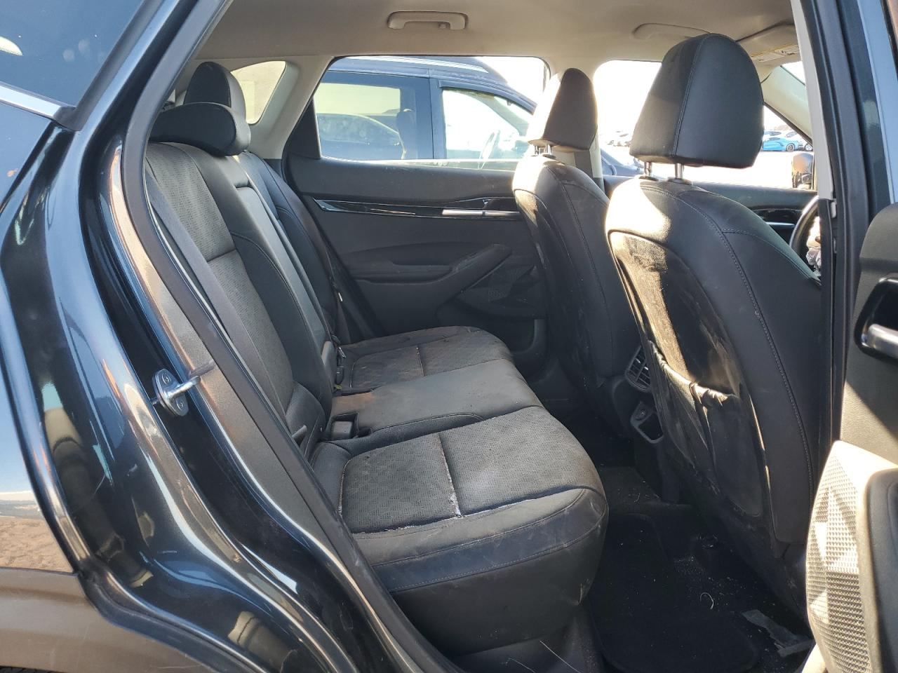 2022 KIA SELTOS SX VIN:KNDETCA24N7277795