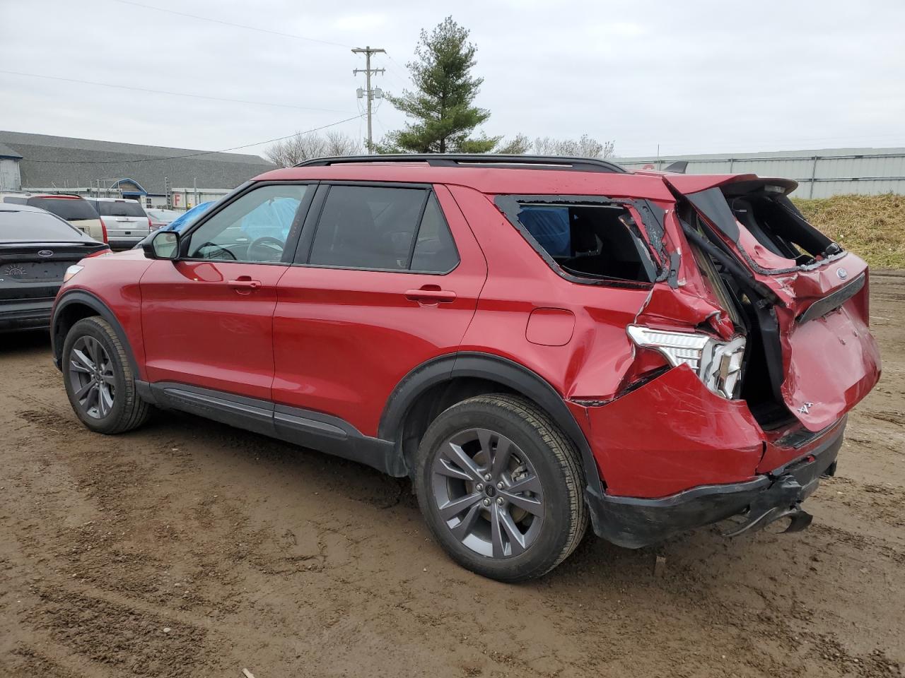 2022 FORD EXPLORER XLT VIN:1FMSK8DH7NGB08613