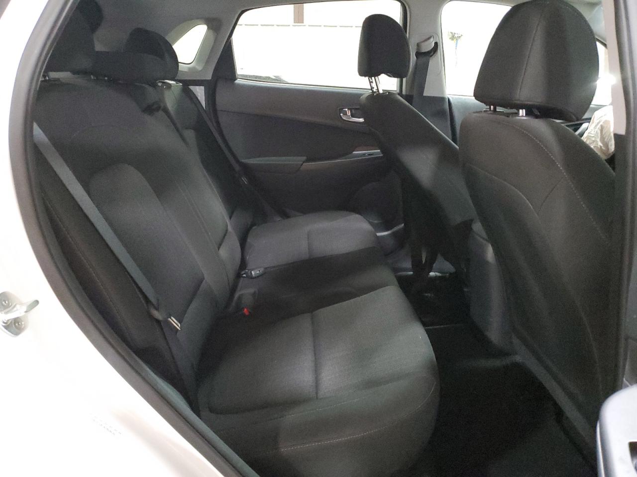 2022 HYUNDAI KONA SEL VIN:KM8K3CABXNU860646