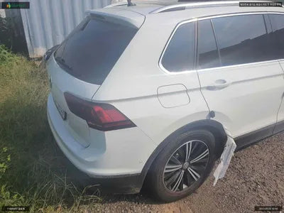 2019 Volkswagen Tiguan WVGZZZ5NZLW832110 VIN:WVGZZZ5NZLW832110