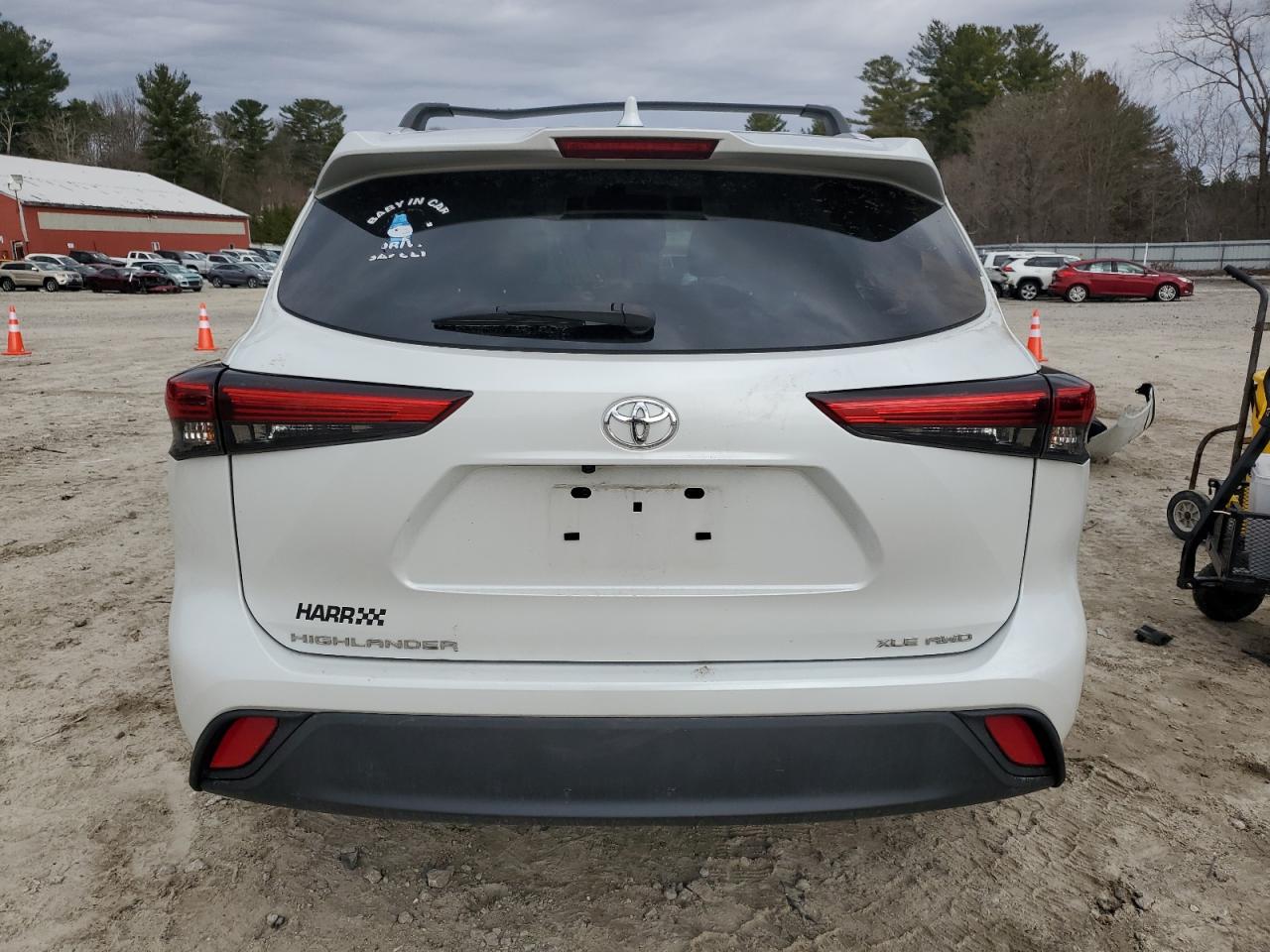 2022 TOYOTA HIGHLANDER XLE VIN:5TDHZRBH4NS220987