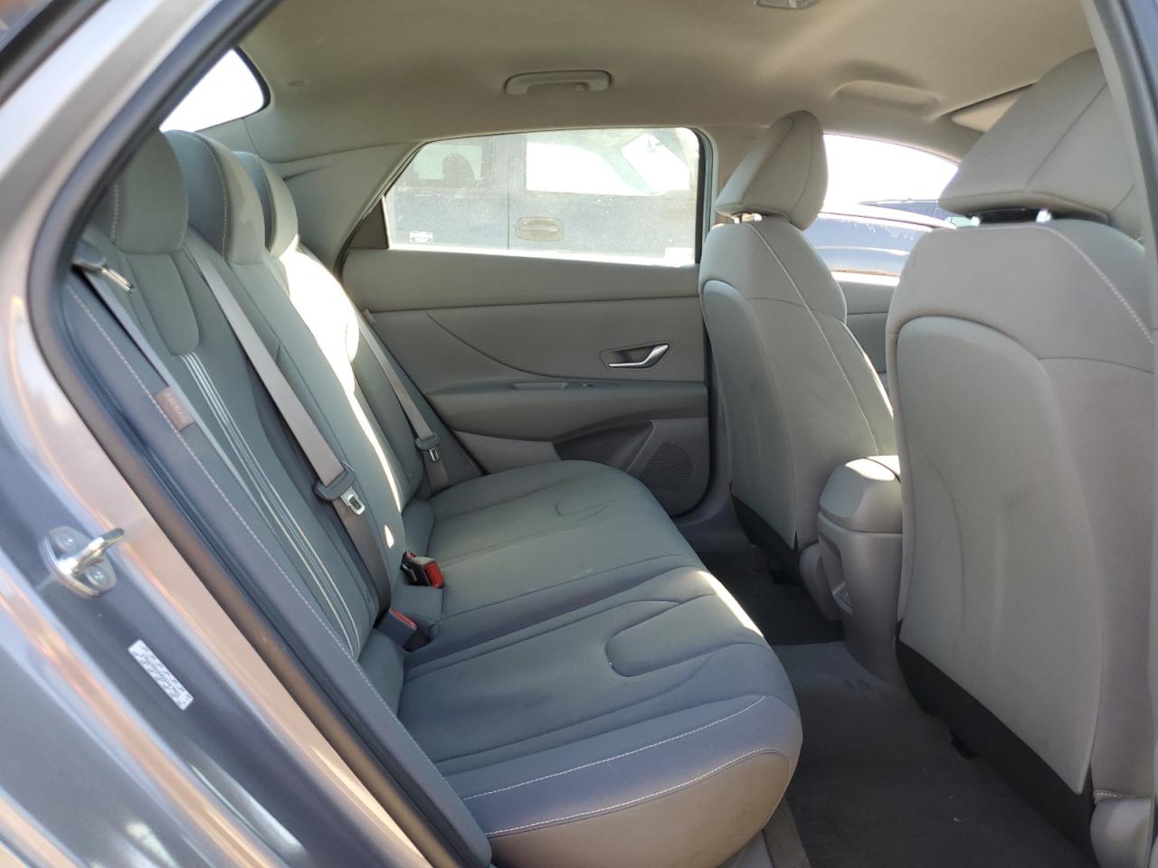 2024 HYUNDAI ELANTRA SEL VIN:KMHLM4DG6RU663963