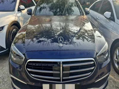 2021 Mercedes-Benz E 300 VIN: