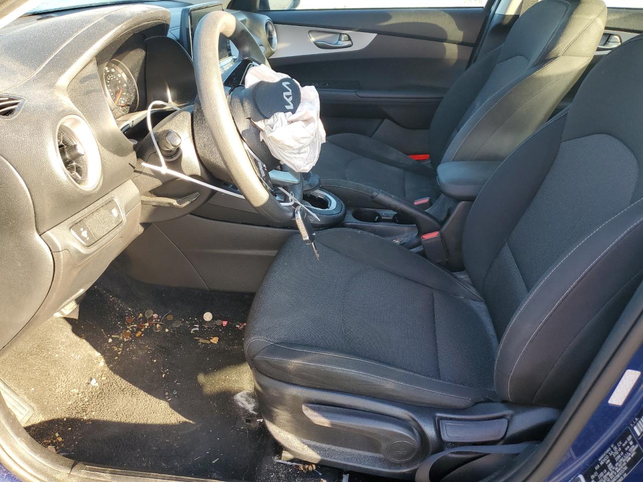 2022 KIA FORTE FE VIN:3KPF24AD1NE415744