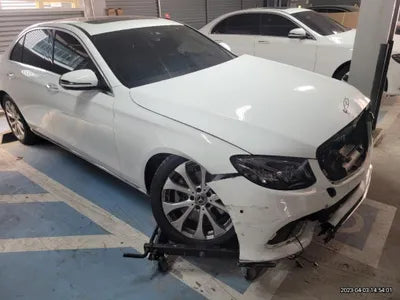 2019 Mercedes-Benz E 220 WDDZF0FB8KA614652 VIN:WDDZF0FB8KA614652
