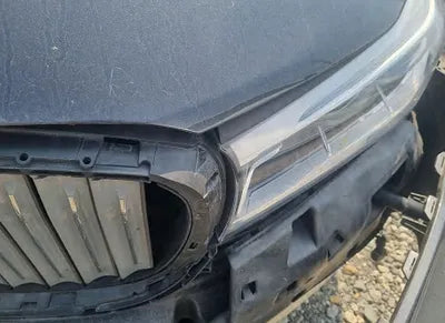 2016 BMW 740 WBA7G8108GG678176 VIN:WBA7G8108GG678176