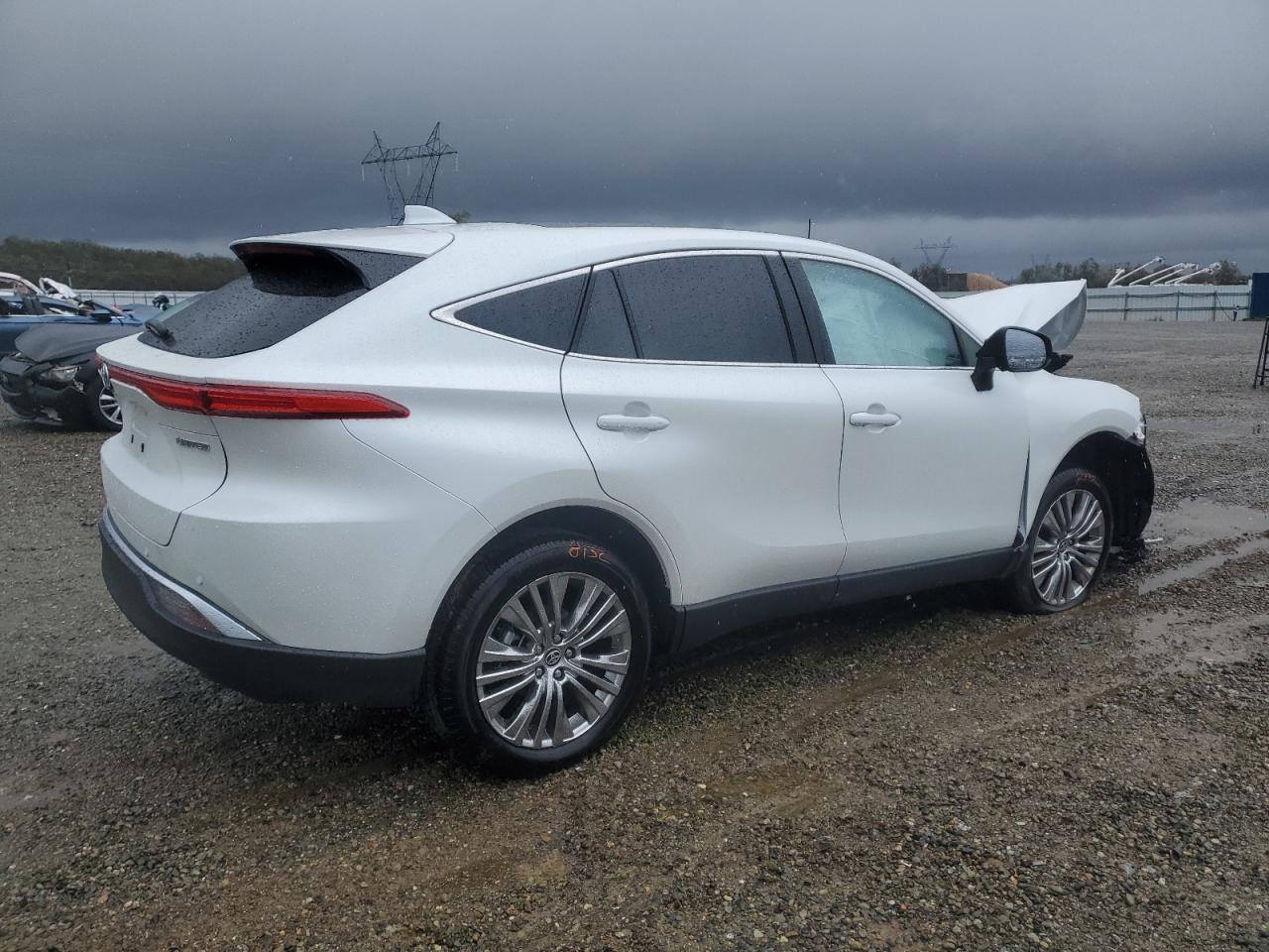 2024 TOYOTA VENZA LE VIN:JTEAAAAH8RJ184084